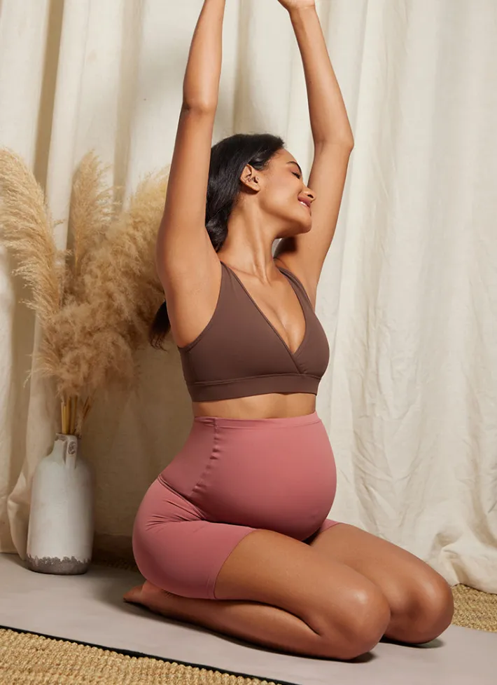 New CRZ YOGA Butterluxe Maternity Nursing Crossover Wireless Bras